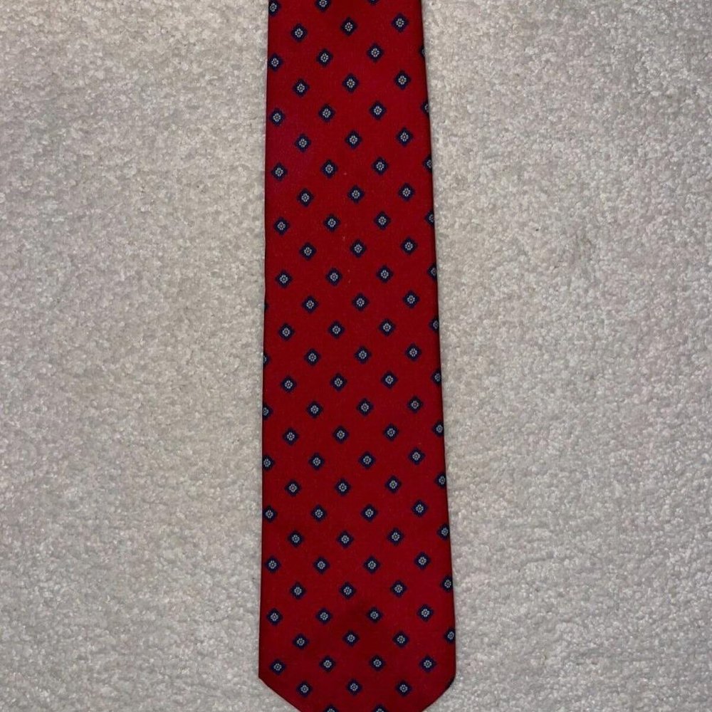 Antonio Calafatano Red 100% Silk Necktie Vintage — Gently Used Looks Great